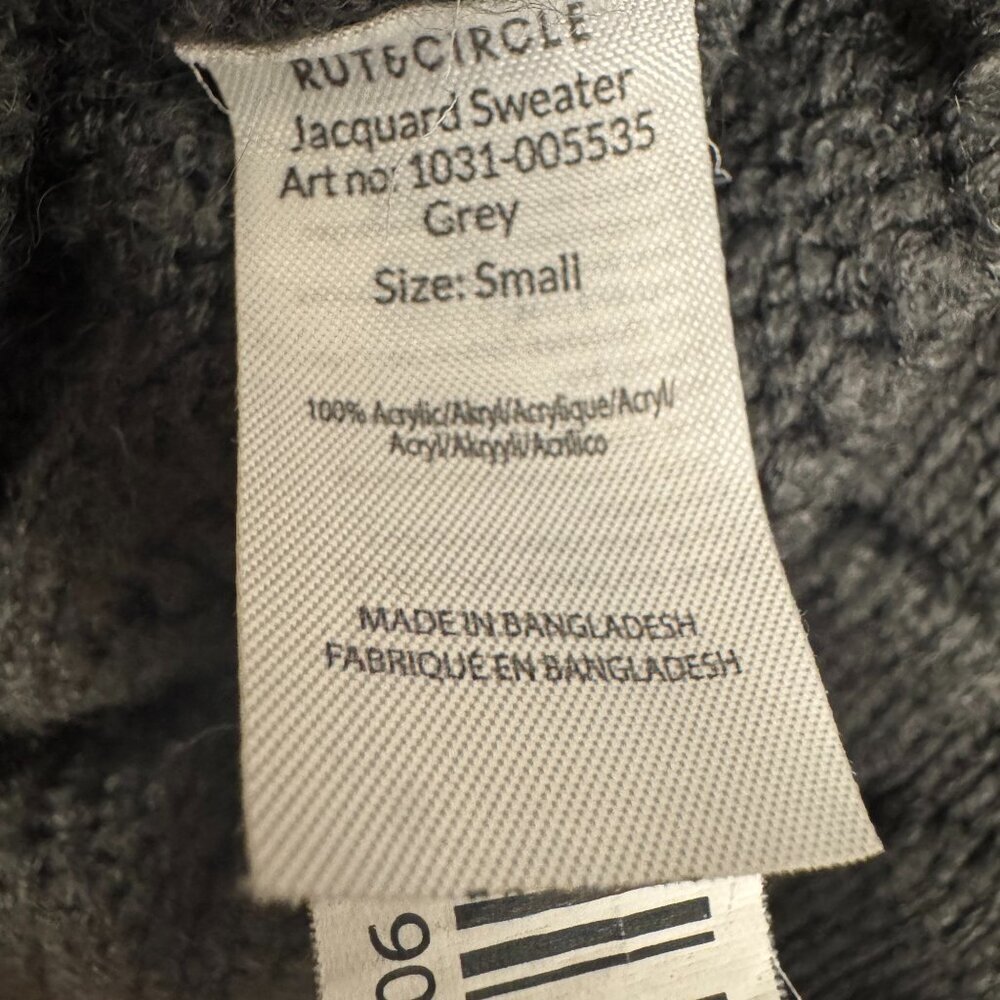 Rut & Circle Grey Cropped Sweater, Textured Knit, Minimalist, Fall - Picture 7 of 7